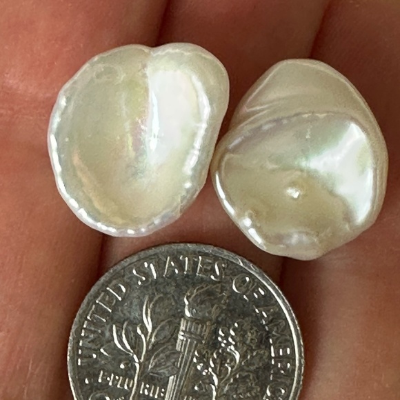 Large White Keshi Pearl Stud Earrings - 925 Sterling Silver - Picture 3 of 7